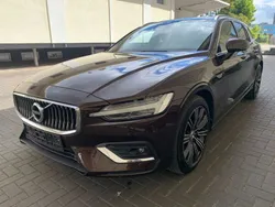Braun Gebraucht 2021 Volvo V60 Inscription Kombi | 21.400 € (Etwas zu teuer)