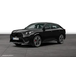 Black sapphire metallic Gebraucht 2024 BMW X2 Luxury Line SUV | 45.564 € (Superpreis)