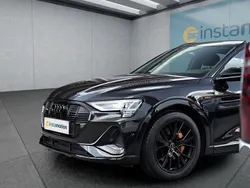 Schwarz Gebraucht 2022 Audi e-tron SUV | 55.099 €
