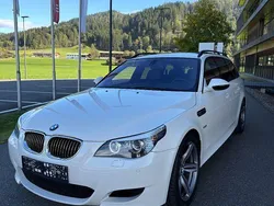 Weiß Gebraucht 2010 BMW M5 Performance Kombi | 125.000 €