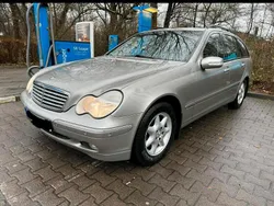 Grau Gebraucht 2003 Mercedes C180 Kombi | 2.500 € (Guter Preis)