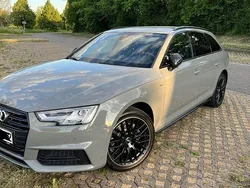Grau Gebraucht 2018 Audi A4 Ambiente Kombi | 22.999 €