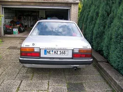 Silber Gebraucht 1981 Nissan Laurel Limousine | 9.250 €