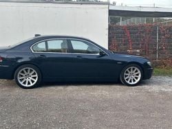 Blau Gebraucht 2006 BMW 740 Sport Line Limousine | 3.800 € (Guter Preis)
