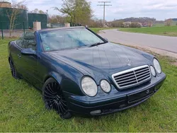 Mercedes CLK230