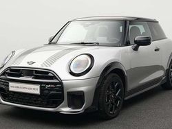 Grau Gebraucht 2024 Mini John Cooper Works Kleinwagen | 28.159 € (Fairer Preis)