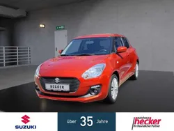 Burning red pearl metallic (metallic) Gebraucht 2018 Suzuki Swift Comfort Limousine | 11.370 € (Fairer Preis)