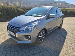 Grau Gebraucht 2022 Mitsubishi Space Star Select+ SUV | 13.990 € (Guter Preis)