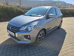 Grau Gebraucht 2022 Mitsubishi Space Star Select+ SUV | 13.990 € (Guter Preis)