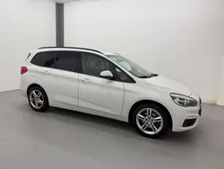Weiß Gebraucht 2017 BMW 216 Gran Tourer Advantage Van / Kleinbus | 9.750 € (Guter Preis)