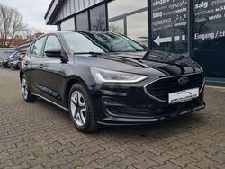 Schwarz Gebraucht 2022 Ford Focus Cool & Connect Limousine | 14.490 € (Superpreis)