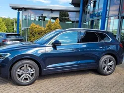 Blau Gebraucht 2023 VW Touareg R-line SUV | 67.990 € (Guter Preis)