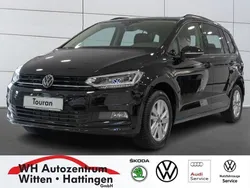 Schwarz Neu 2024 VW Touran Highline Van / Kleinbus | 48.990 €