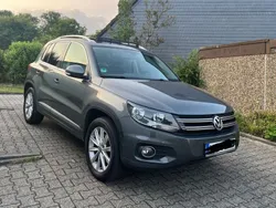 Grau Gebraucht 2014 VW Tiguan LOUNGE SUV | 10.900 € (Guter Preis)