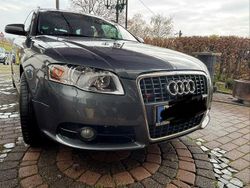 Grau Gebraucht 2007 Audi A4 Sport Kombi | 5.700 € (Etwas zu teuer)