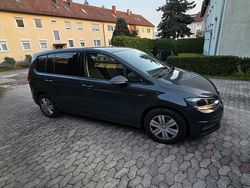 Grau Gebraucht 2018 VW Touran Van / Kleinbus | 16.600 € (Superpreis)