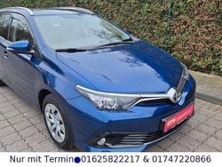 Dark blue Gebraucht 2016 Toyota Auris Kombi | 7.250 € (Guter Preis)