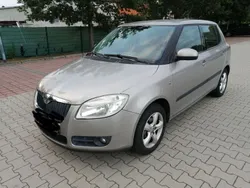 Grau Gebraucht 2007 Skoda Fabia Limousine | 3.450 € (Fairer Preis)
