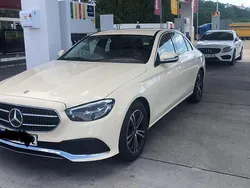 Beige Gebraucht 2023 Mercedes E220 Limousine | 43.000 € (Fairer Preis)