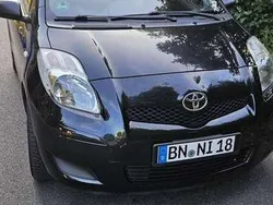 Schwarz Gebraucht 2009 Toyota Yaris Cool Kleinwagen | 3.200 € (Fairer Preis)