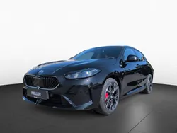 Black sapphire (schwarz) Gebraucht 2025 BMW 120 Comfort Edition Kleinwagen | 41.790 € (Etwas zu teuer)