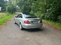Silber Gebraucht 2004 Mercedes CLK320 Elegance Coupé | 8.700 € (Fairer Preis)