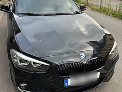 Schwarz Gebraucht 2019 BMW 118 Sport Line Kleinwagen | 17.900 € (Fairer Preis)