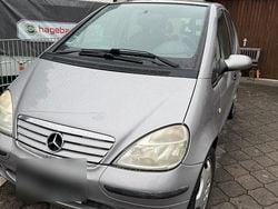 Silber Gebraucht 1999 Mercedes A190 Kleinwagen | 850 € (Superpreis)