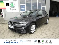 Deep black perleffekt (metallic) Gebraucht 2024 VW Polo Goal Limousine | 25.995 € (Etwas zu teuer)