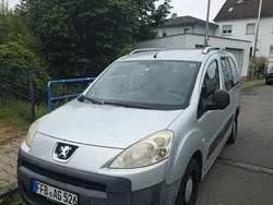 Grau Gebraucht 2011 Peugeot Partner Van / Kleinbus | 1.600 € (Superpreis)