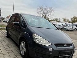 Grau Gebraucht 2007 Ford S-MAX ST Van / Kleinbus | 5.650 €