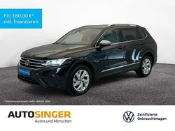 Deep black perleffekt Gebraucht 2024 VW Tiguan Allspace Life SUV | 33.870 € (Superpreis)