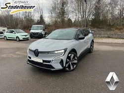 Grau kqj + schwarz gne Gebraucht 2022 Renault Mégane Techno Limousine | 25.990 € (Fairer Preis)
