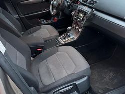 Braun Gebraucht 2014 VW Passat Kombi | 7.900 € (Fairer Preis)