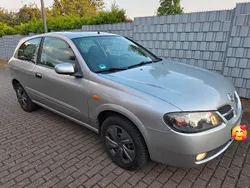 Grau Gebraucht 2004 Nissan Almera Kleinwagen | 3.489 € (Fairer Preis)