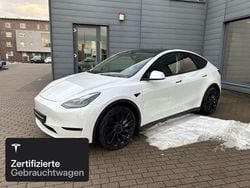Weiß Gebraucht 2022 Tesla Model Y Performance SUV | 36.000 € (Guter Preis)