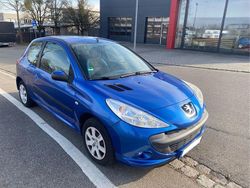 Blau Gebraucht 2011 Peugeot 206 Limousine | 1.800 € (Guter Preis)