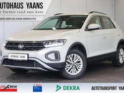Grau Gebraucht 2024 VW T-Roc Life SUV | 23.989 € (Superpreis)