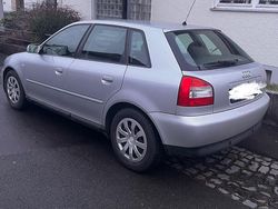 Silber Gebraucht 2002 Audi A3 Limousine | 2.750 € (Teuer)