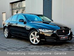 Schwarz Gebraucht 2016 Jaguar XE Prestige Limousine | 11.990 € (Fairer Preis)