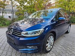 Blau Gebraucht 2015 VW Touran Comfortline Van / Kleinbus | 12.600 € (Teuer)