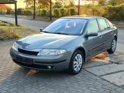 Grau Gebraucht 2003 Renault Laguna II Limousine | 4.200 € (Etwas zu teuer)