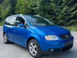 Blau Gebraucht 2005 VW Touran Van / Kleinbus | 3.500 € (Teuer)