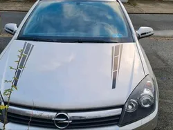 Silber Gebraucht 2005 Opel Astra Kleinwagen | 2.999 € (Teuer)