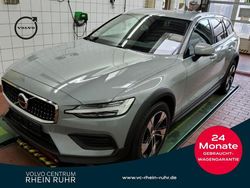 Vapour grey / metallic Gebraucht 2023 Volvo V60 CC Plus Kombi | 34.990 € (Superpreis)