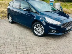 Blau Gebraucht 2018 Ford S-MAX S Van / Kleinbus | 9.000 € (Fairer Preis)