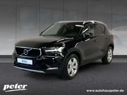 Black solid (stone) / solid Gebraucht 2021 Volvo XC40 Momentum SUV | 24.980 € (Guter Preis)