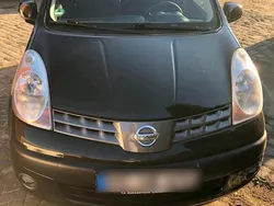 Schwarz Gebraucht 2006 Nissan Note Van / Kleinbus | 1.450 € (Fairer Preis)