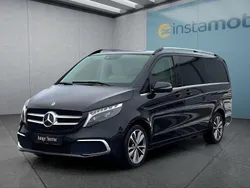 Schwarz Gebraucht 2022 Mercedes V250 Van / Kleinbus | 57.199 € (Teuer)