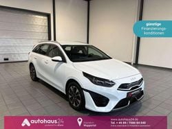 Weiß Gebraucht 2022 Kia Ceed Sportswagon Vision Kombi | 18.470 € (Guter Preis)